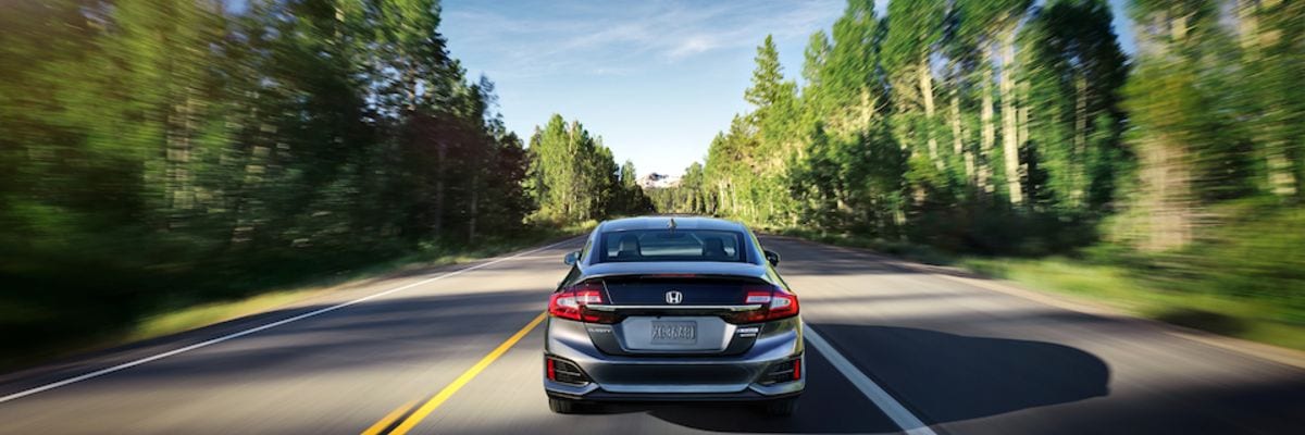 2019-Honda-ClarityPHEV-Touring-Sedan-L09 (1).jpeg