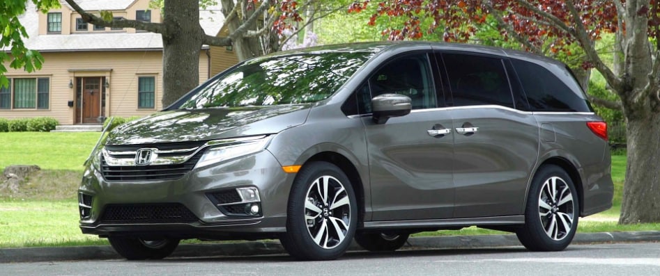 2018 Honda Odyssey Side View.png