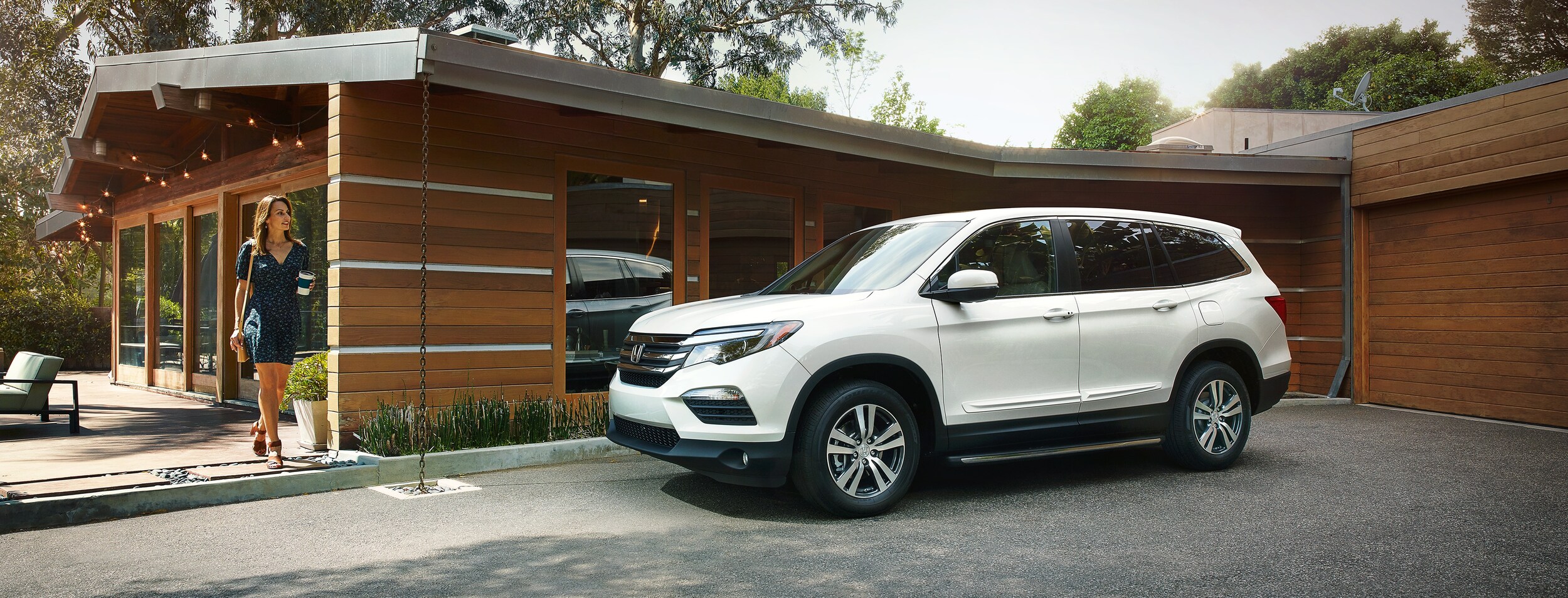 2018 Honda Pilot - Exterior (2).jpeg