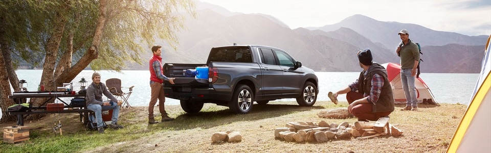 2017-Model-Images-Honda-Ridgeline-RTL-Truck-L02.jpg