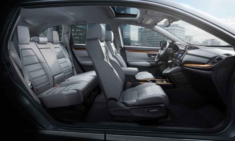 2020 Honda CR-V interior side view showig the seating from passanger side