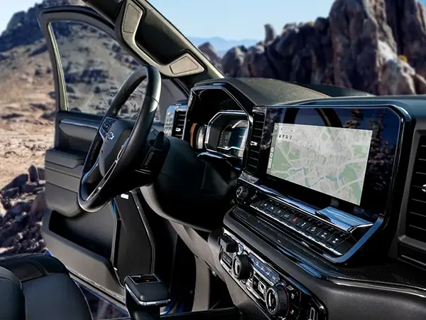 2025 Silverado 1500 dash