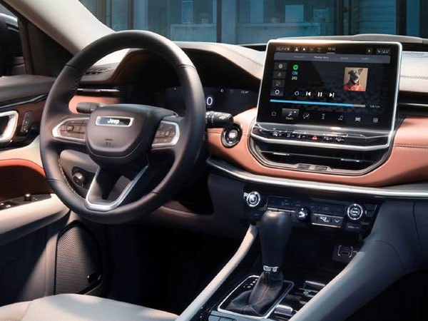 2023 Jeep Compass Interior