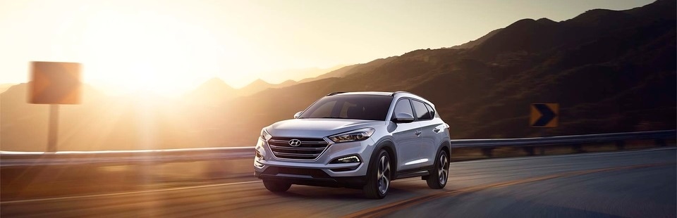 2016-Hyundai-Tucson-Limited-SUV-L01.jpg