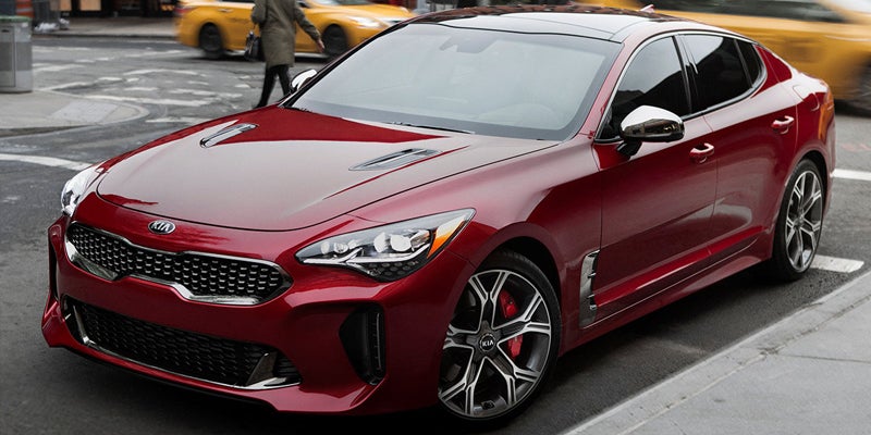 2019-Kia-Stinger-01.jpg