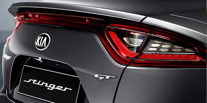 2019-Kia-Stinger-02.jpg