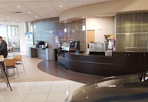 Huggins Honda Service Waiting Area Honda Service Waiting Area Near Fort Worth TX