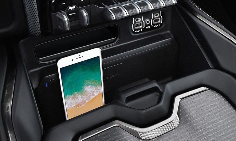 2020 RAM 1500 infotainment