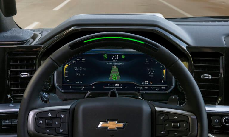 2025 Chevy Silverado 1500 driver display