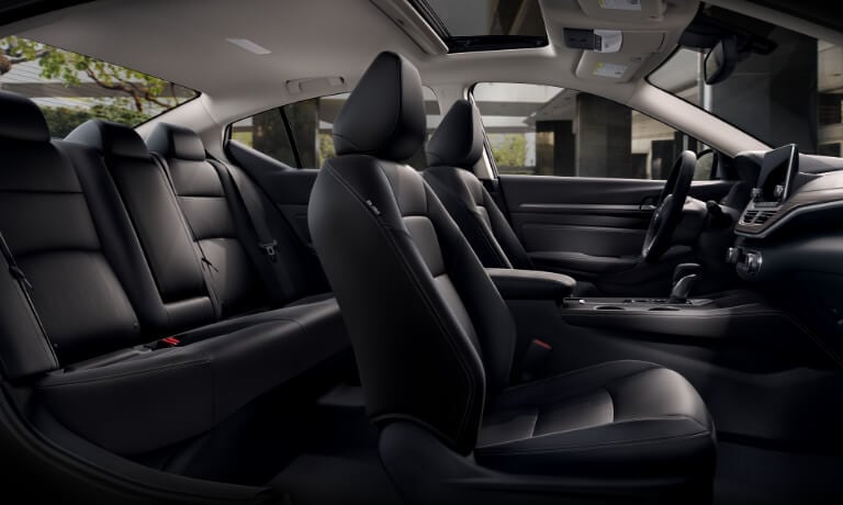 2020 Nissan Altima Interior