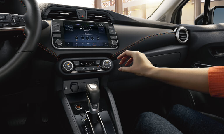2024 Nissan Versa infotainment system