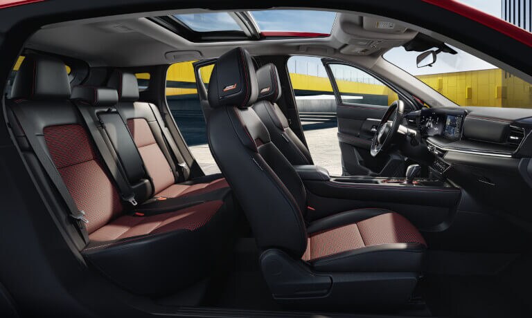 2025 Nissan Kicks interior seating