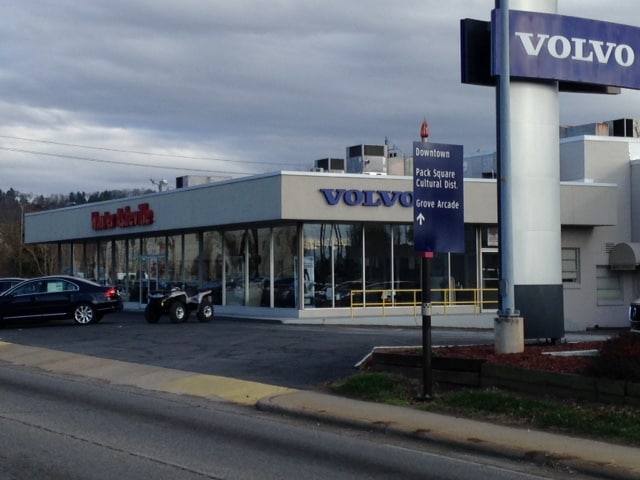 volvo 2.jpg