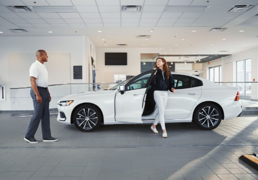 Volvo Homepage Graphic (1).png