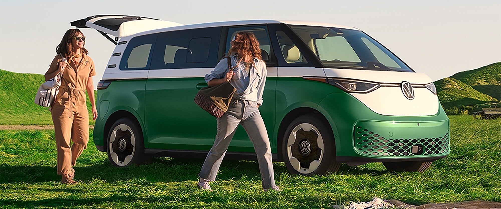 Volkswagen-IDBuzz-Van