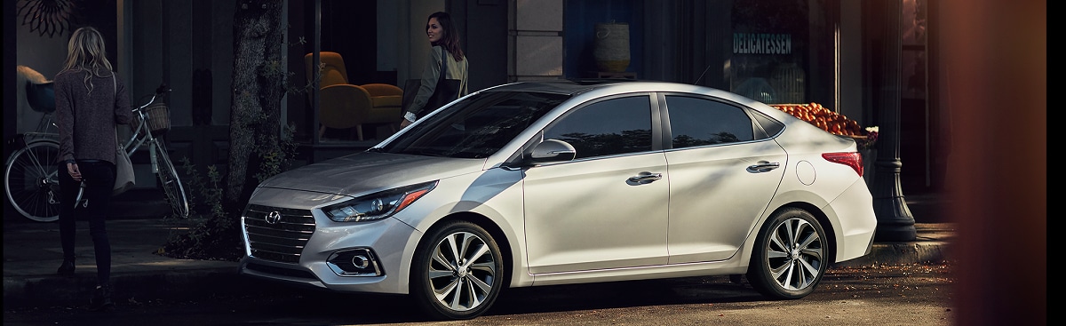 2018_Accent_Ultimate_Silver_0013_Downtown