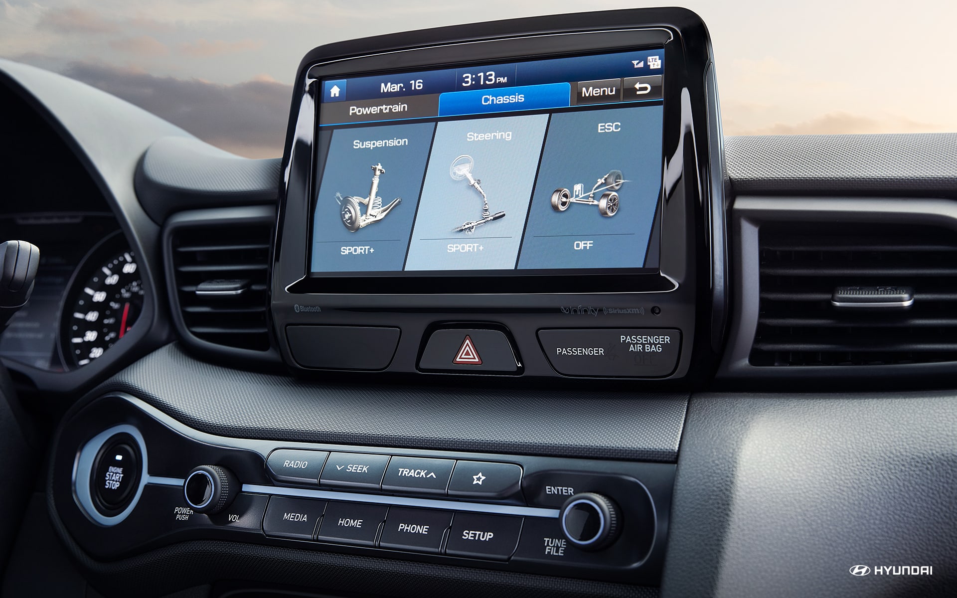2020 Hyundai Veloster N Touchscreen Display