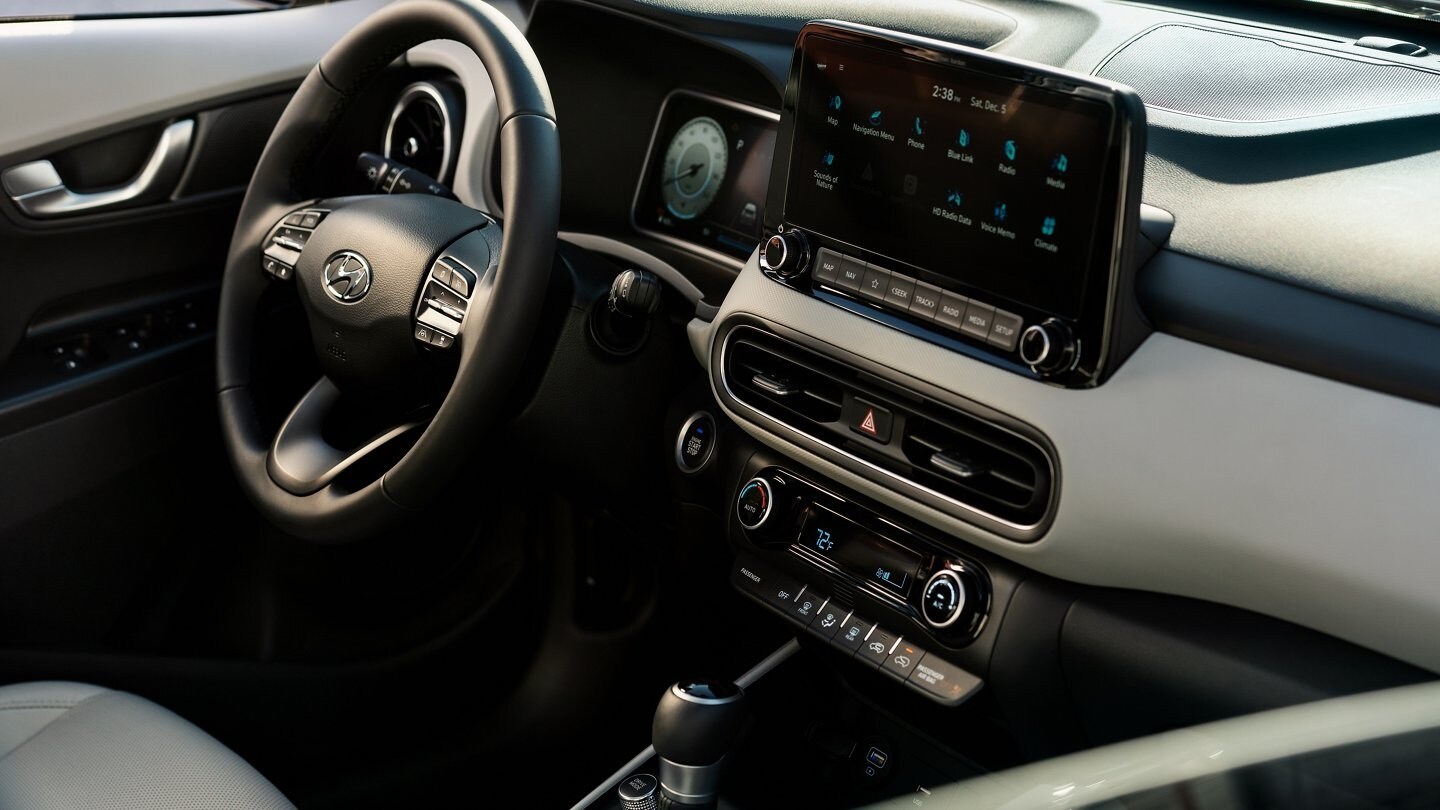 20222 Hyundai Kona Cockpit