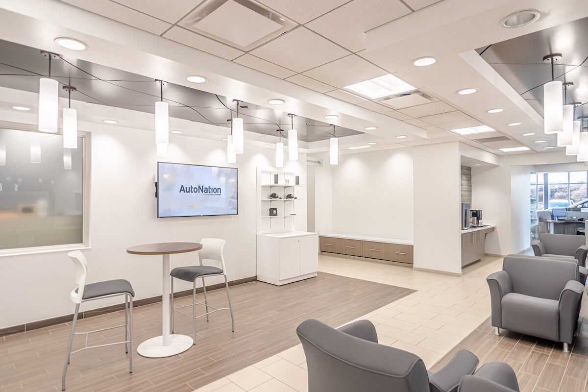 AutoNation Hyundai Mall of Georgia waiting lounge