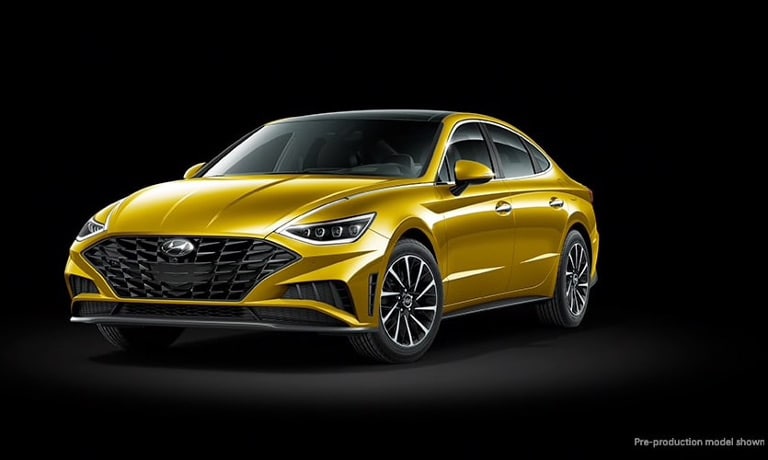 2020 Hyundai Sonata glowing yellow 2020 Hyundai Sonata glowing yellow