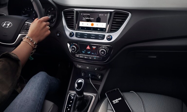 2020 Hyundai Accent tech 2020 Hyundai Accent technology