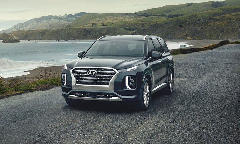 2021 Hyundai Palisade Exterior Driving by the Ocean