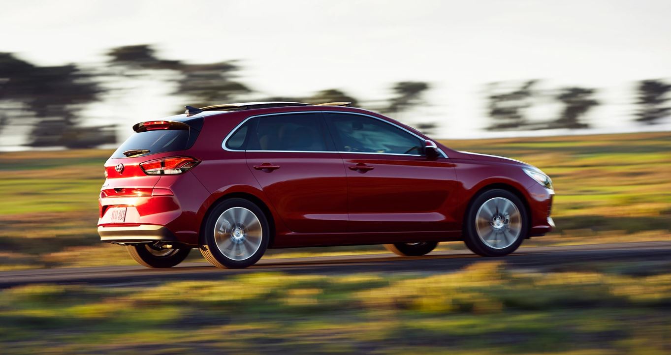 2020 Hyundai Elantra GT Performance