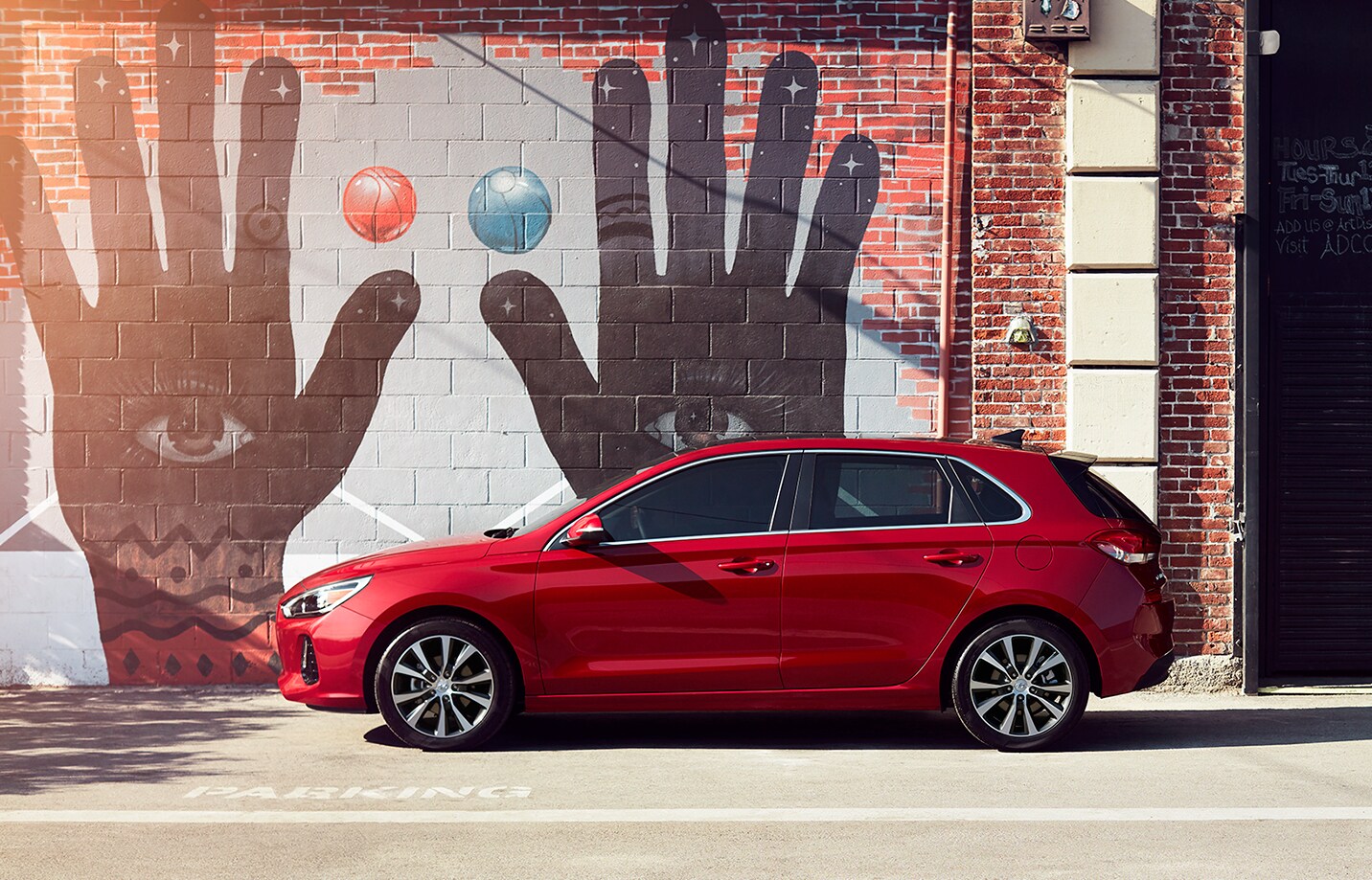 2018_Elantra_GT_Tech_Red_0042_Profile.jpg