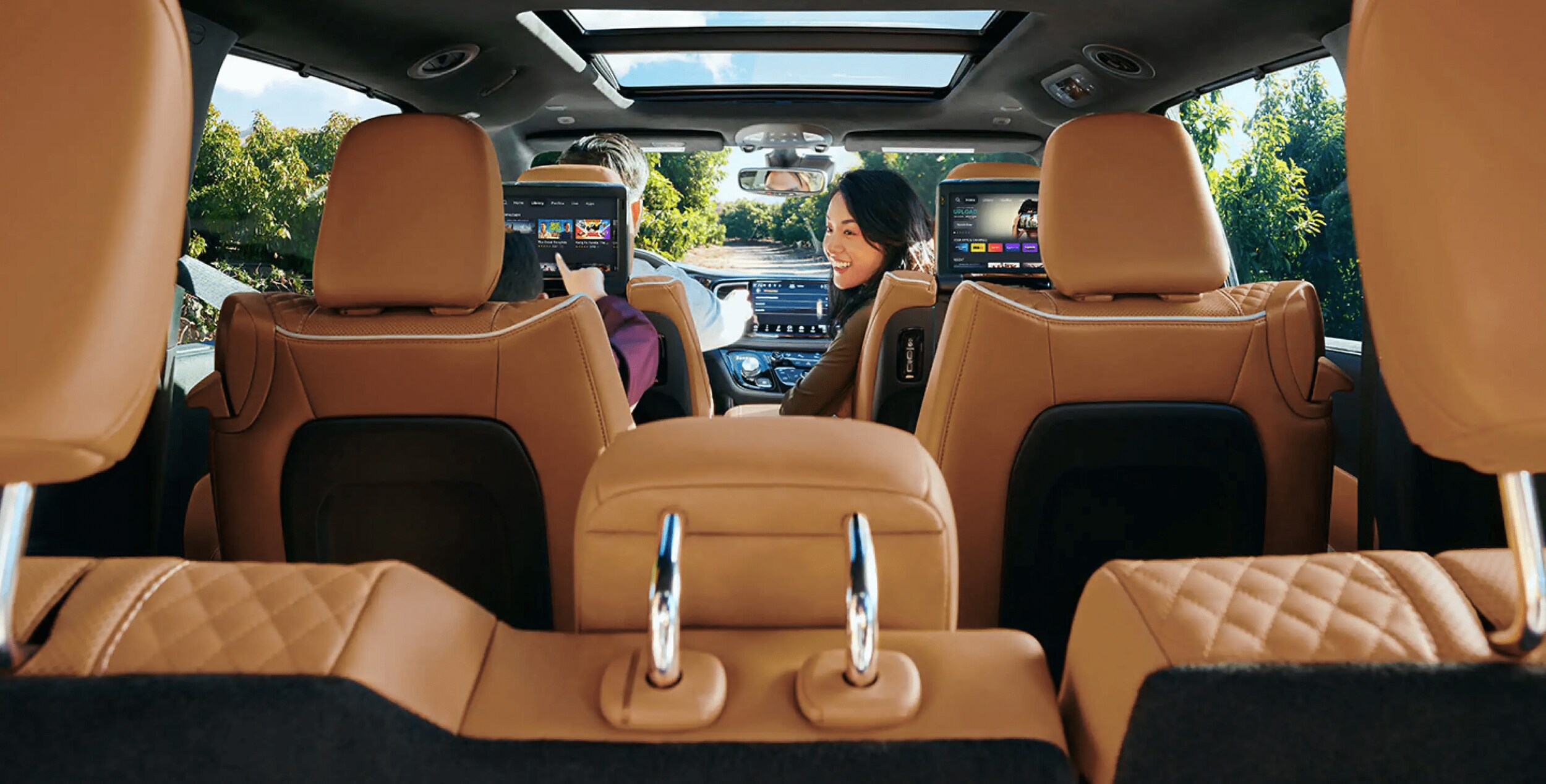 2022 Chrysler Pacifica Interior.png