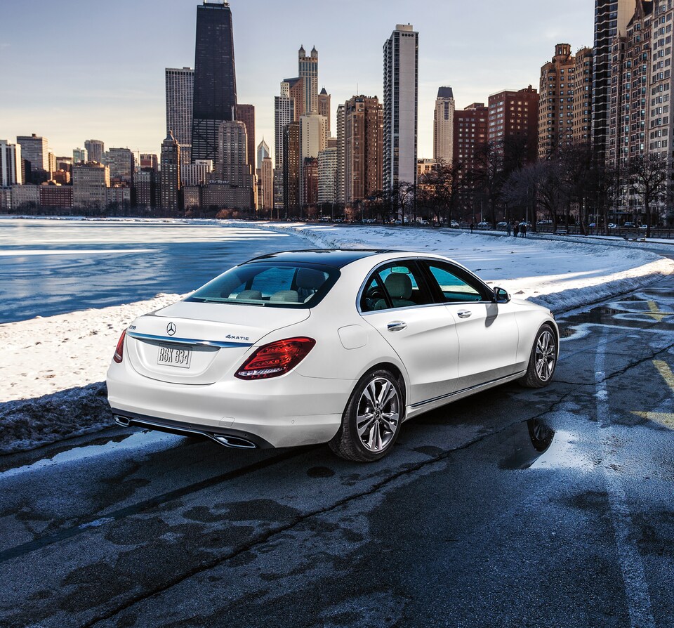 2018-MercedesBenz-CClass-C350-Sedan-L02.png