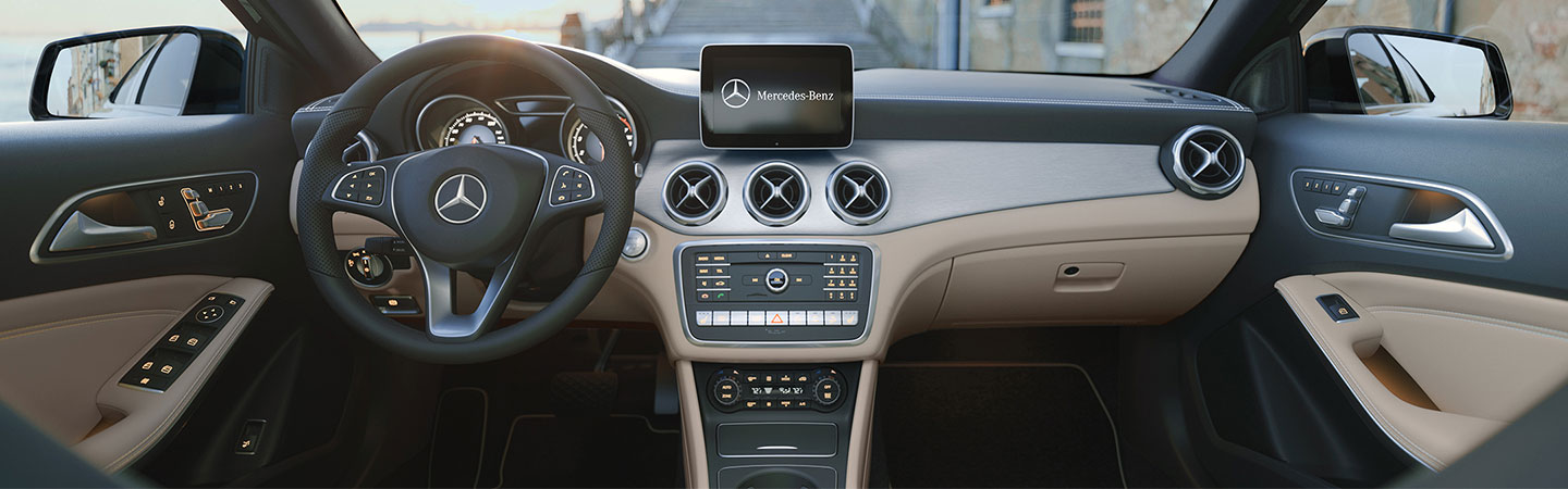 2018-GLA-SUV-CATEGORY-HERO-3-1-D.jpg