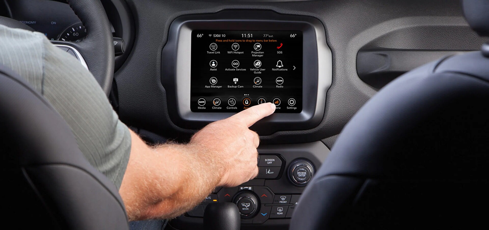 2023-Jeep-Renegade-Tech.png