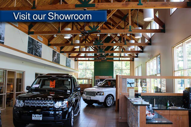 3_Knauz_LR_Showroom.jpg
