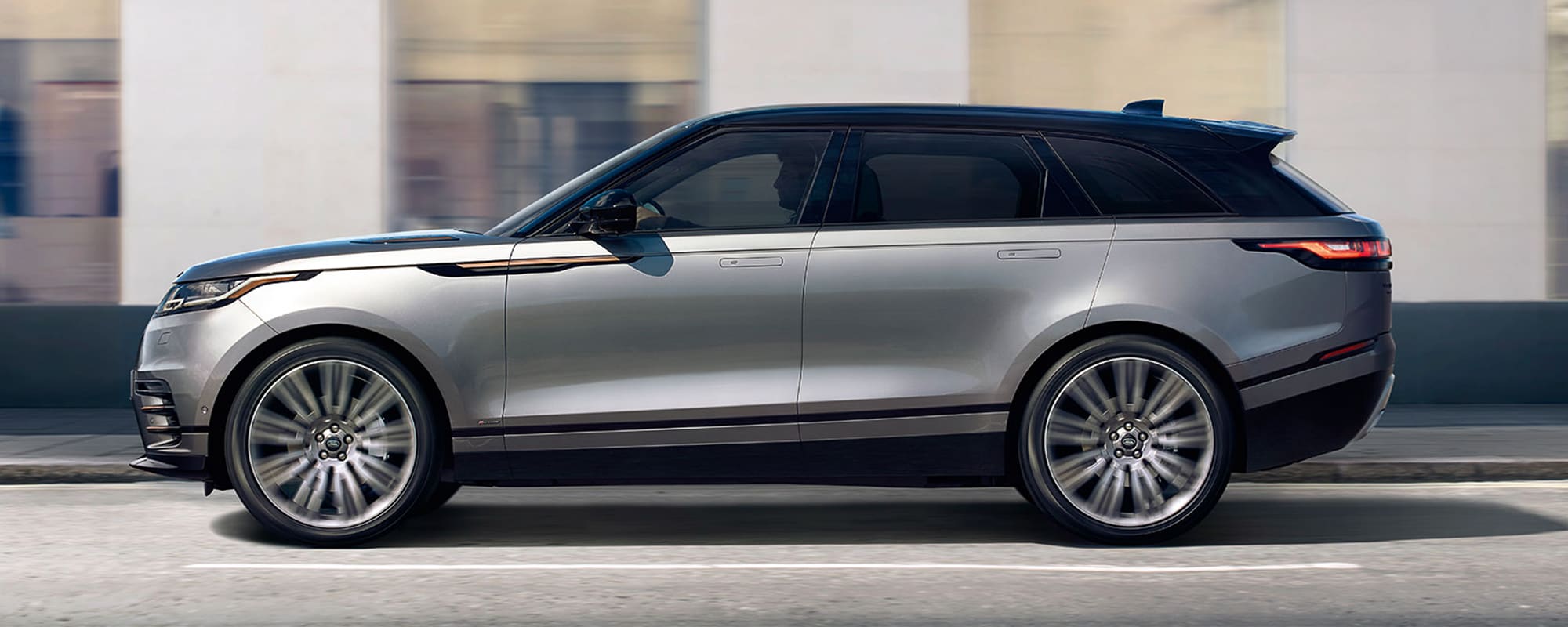 2018 Range Rover Velar in Lake Bluff