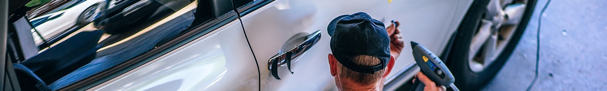 landroverdealership3