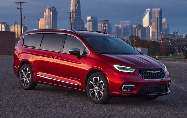New Chrysler family vans near Indianapolis