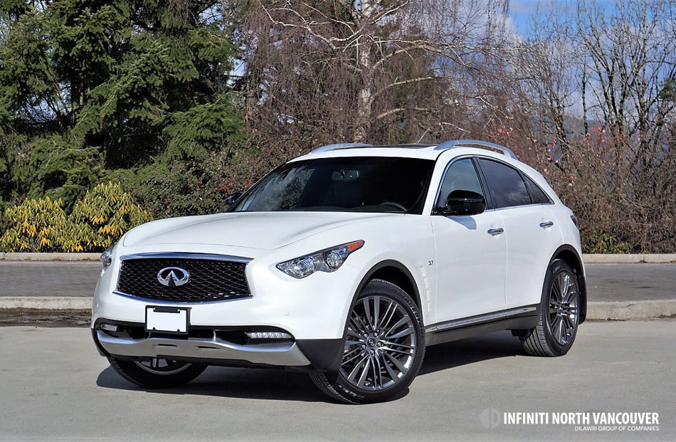 17_infiniti_qx70_awd_00100.jpg