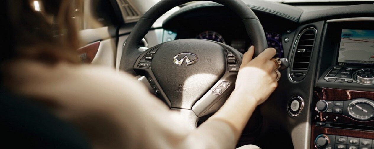 INFINITI In-Touch INFINITI In-Touch
