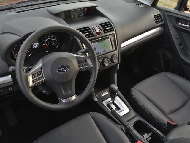 2015 forester interior front and dash.jpg