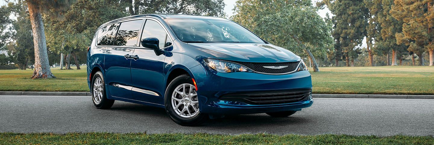 2020 chrysler voyager finance near newark