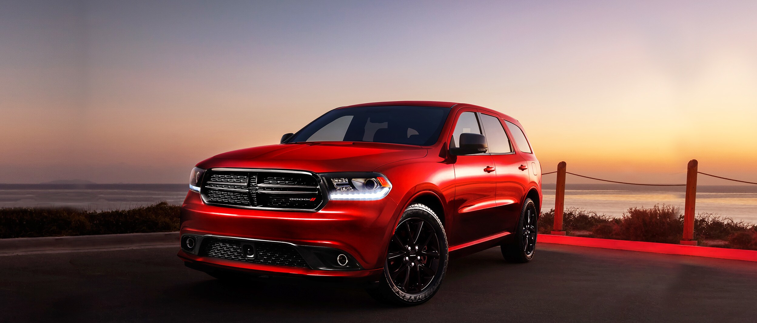 Dodge_Durango_Hero_2018_Exterior_CHRY_DWD17US4_006_135f0b2001e1f74626da7f9a21c984f-desktopRetina.jpg