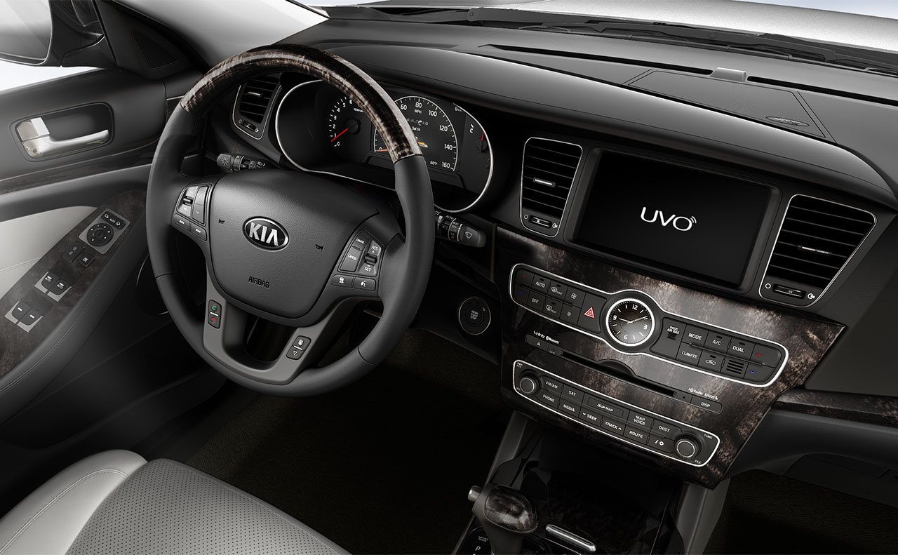2014 Kia Cadenza Interior NJ 2014 Kia Cadenza interior