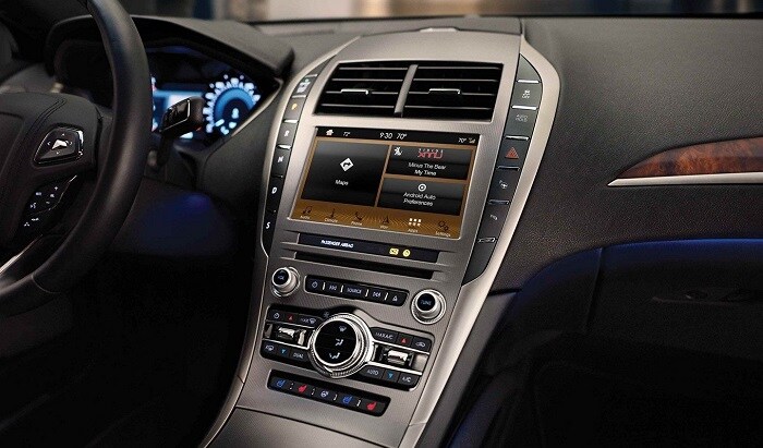 2019 Lincoln MKZ technology features