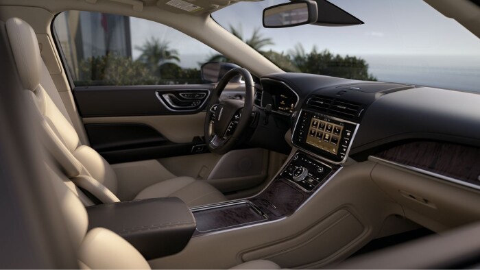 The spacious interior of the 2019 Lincoln Continental
