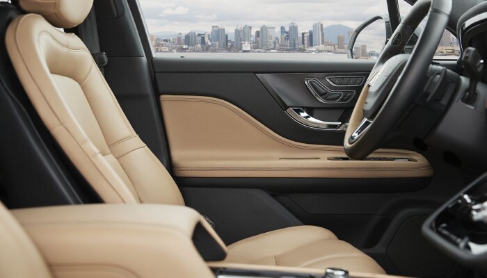 The luxurious interior of the 2020 Lincoln Corsair