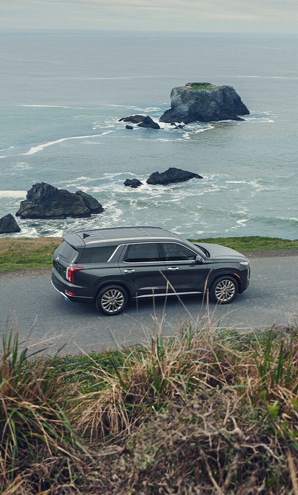 Jack Giambalvo Hyundai is a Hyundai Dealership in York near Yorklyn, PA | 2020 Hyundai Palisade parked by the ocean