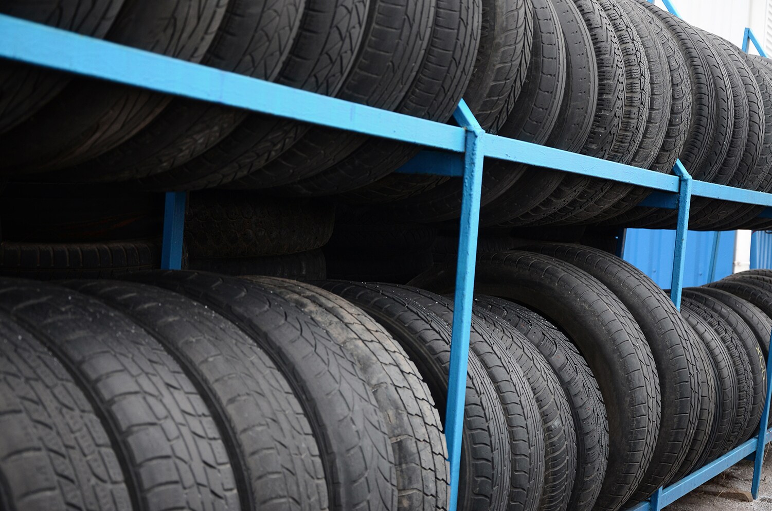 What different tire options are available at Jack Giambalvo Hyundai in York | Rack of mixed used and new tires