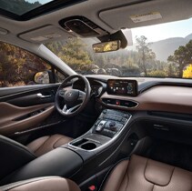 Model Features of the 2022 Hyundai Santa Fe at Jack Giambalvo Hyundai | Santa Fe's Cockpit and passenger seat