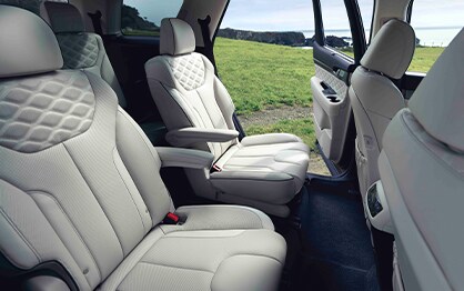 Compare the 2021 Hyundai Palisade vs. the 2021 Toyota Highlander at Jack Giambalvo Hyundai | Showing off seats and space
