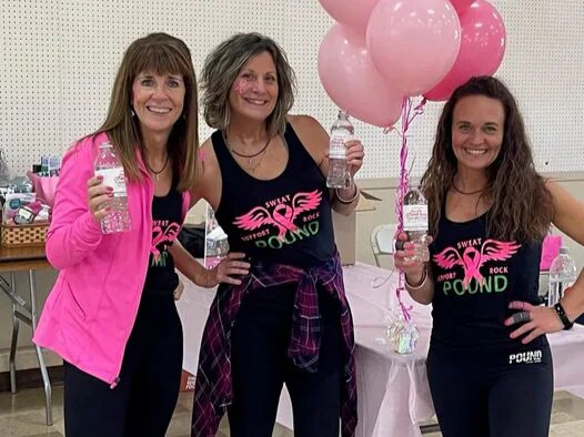 pink sponsor event-526x395.jpg